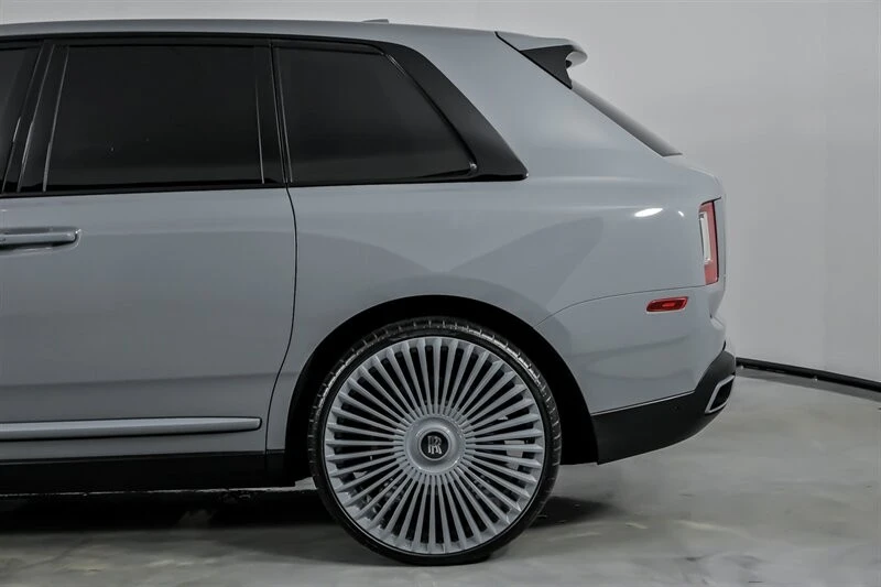 2023 Rolls-Royce Cullinan - Image 9 of 21