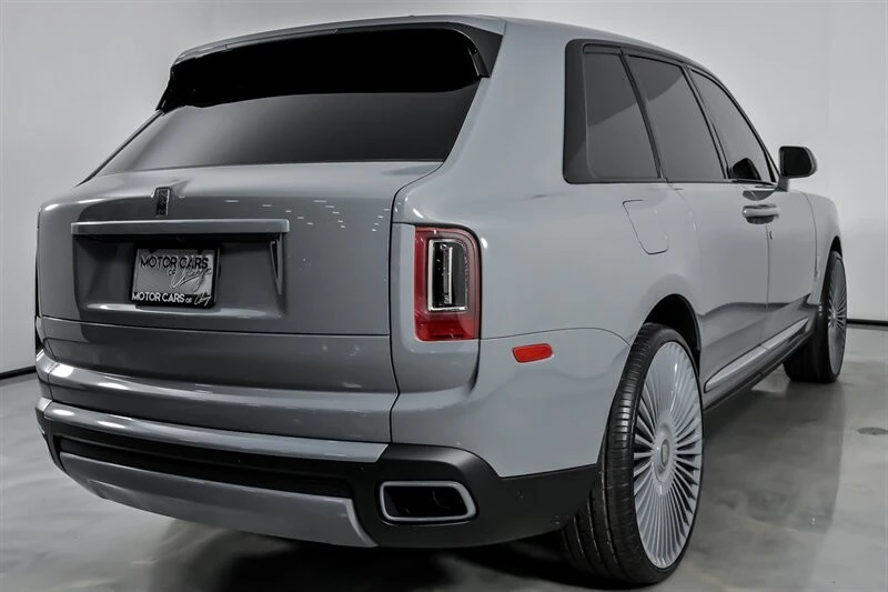 2023 Rolls-Royce Cullinan - Image 12 of 21
