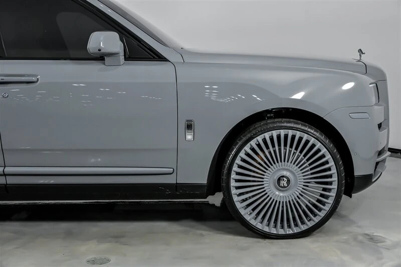 2023 Rolls-Royce Cullinan - Image 15 of 21