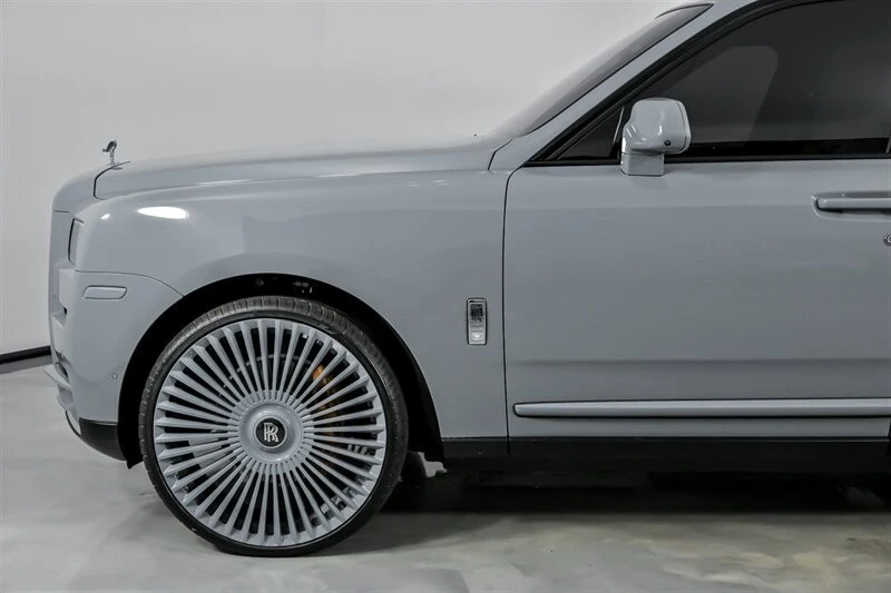 2023 Rolls-Royce Cullinan - Image 7 of 21
