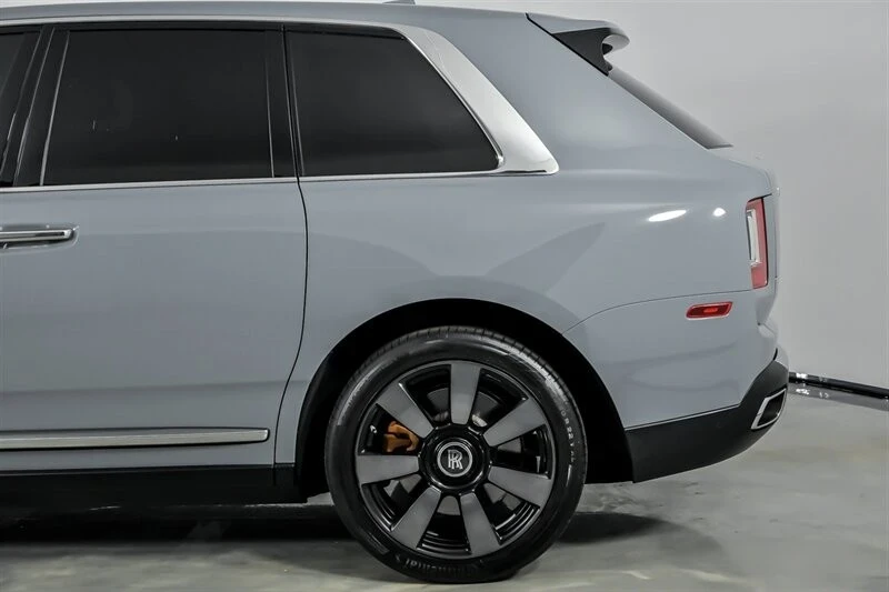 2023 Rolls-Royce Cullinan - Image 9 of 12