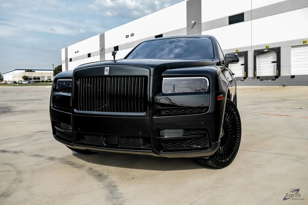 2023 Rolls-Royce Cullinan - Image 3 of 12