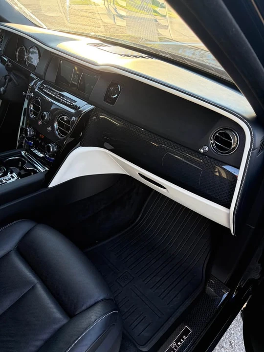 2023 Rolls-Royce Cullinan - Image 10 of 14