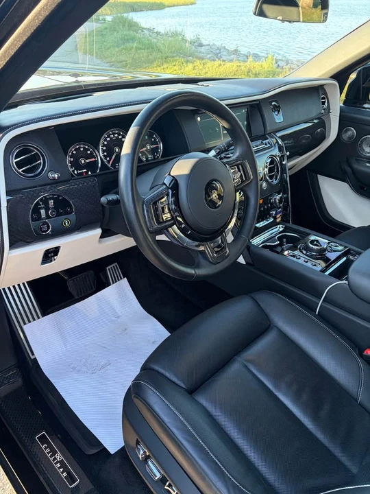 2023 Rolls-Royce Cullinan - Image 8 of 13