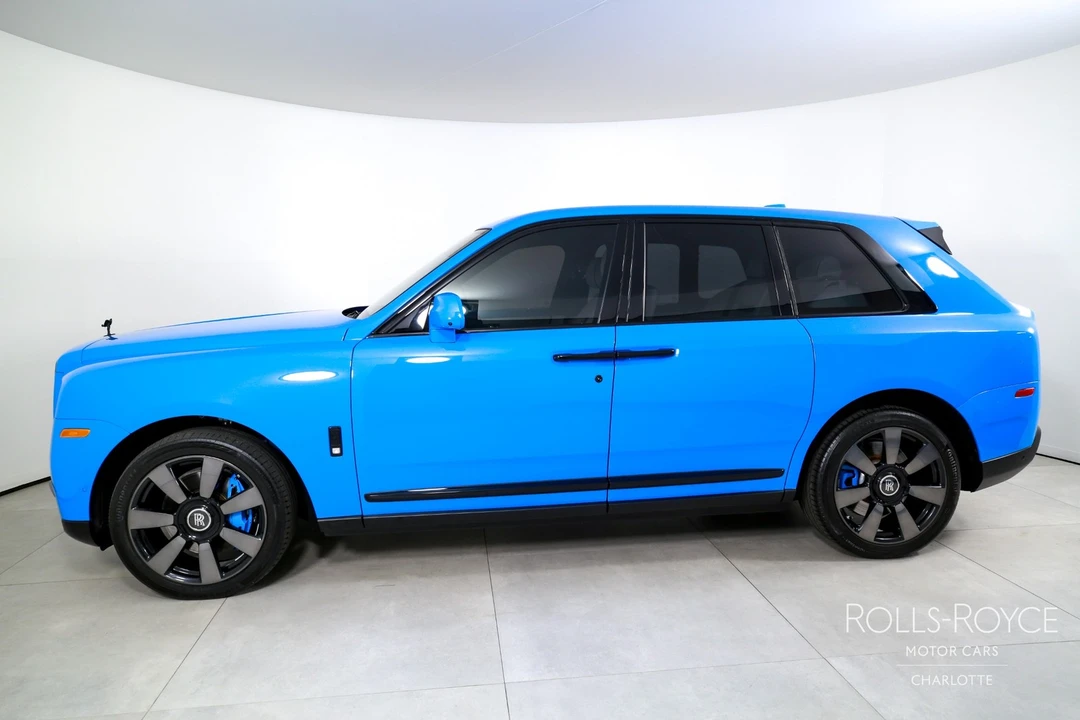2023 Rolls-Royce Cullinan - Image 3 of 12