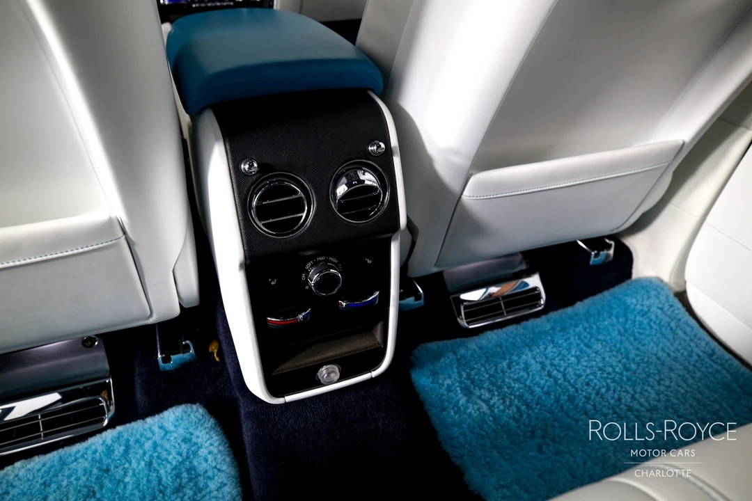 2023 Rolls-Royce Cullinan - Image 20 of 21