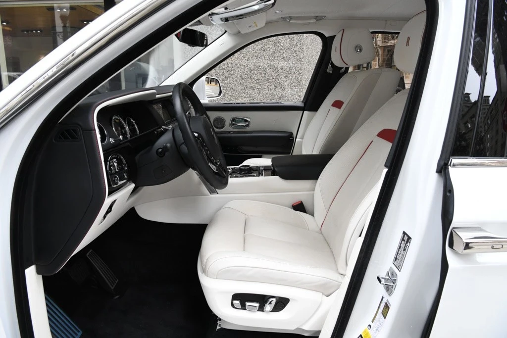 2023 Rolls-Royce Cullinan - Image 9 of 12