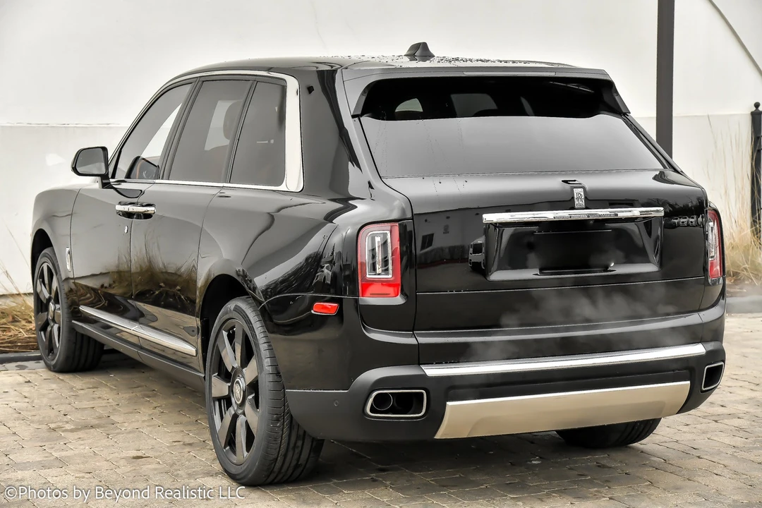 2023 Rolls-Royce Cullinan - Image 10 of 21