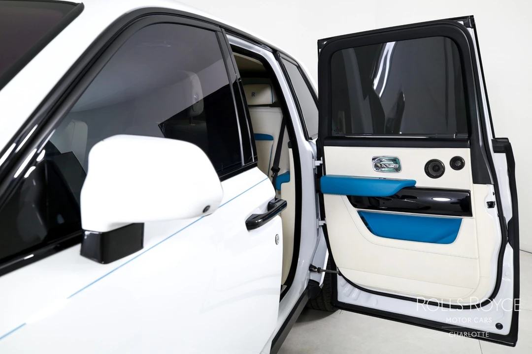 2023 Rolls-Royce Cullinan - Image 17 of 31