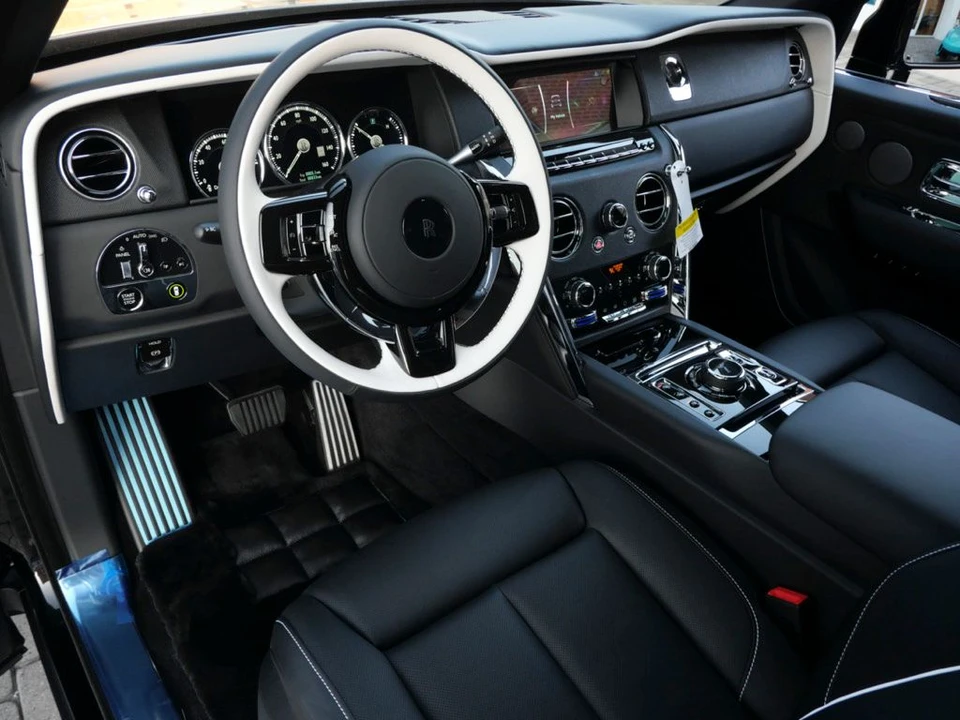 2023 Rolls-Royce Cullinan - Image 17 of 31