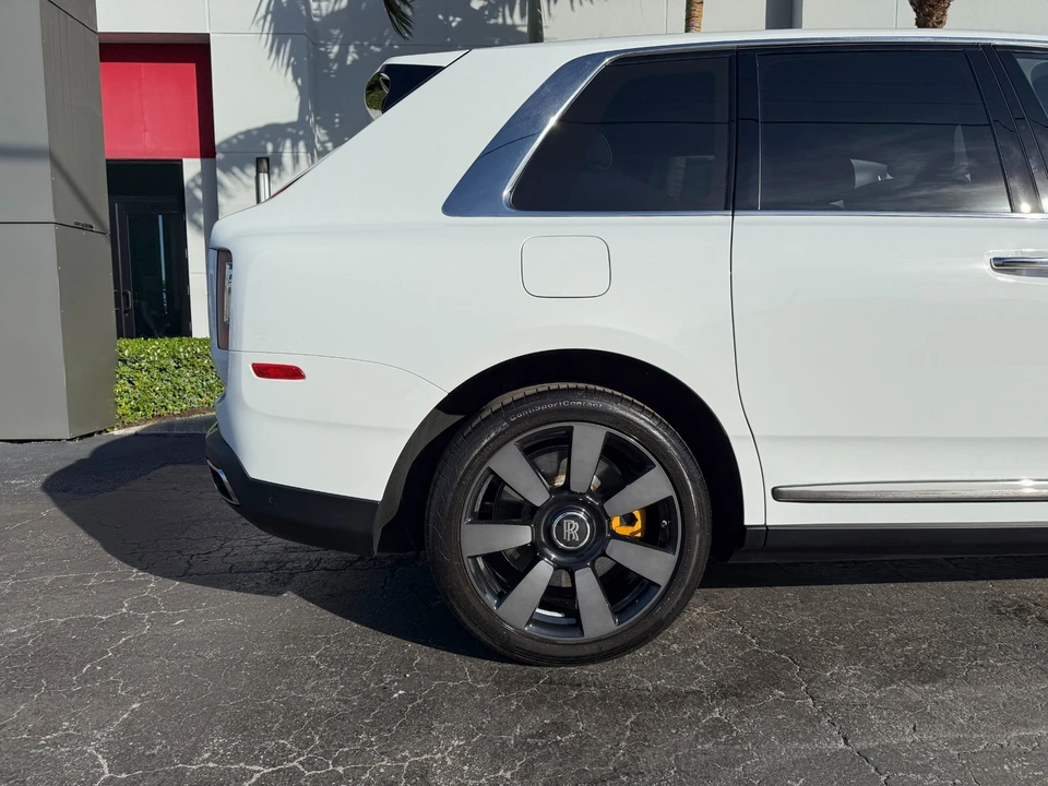 2023 Rolls-Royce Cullinan - Image 5 of 21
