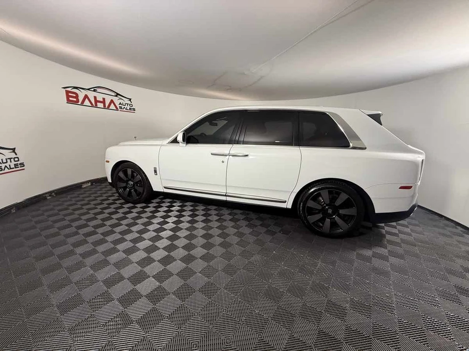 2023 Rolls-Royce Cullinan - Image 9 of 21