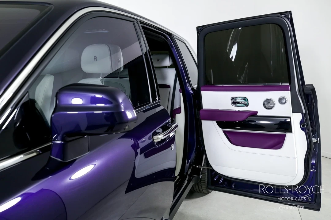 2023 Rolls-Royce Cullinan - Image 17 of 21