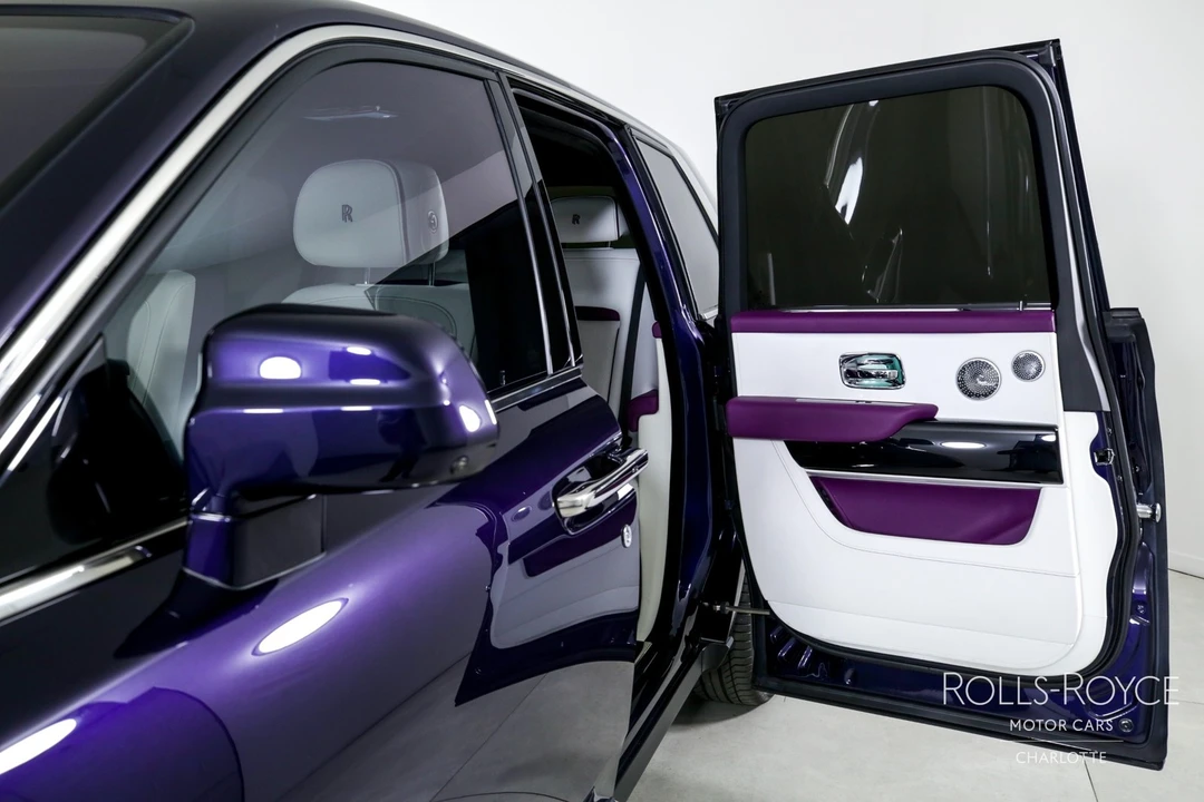 2023 Rolls-Royce Cullinan - Image 17 of 21