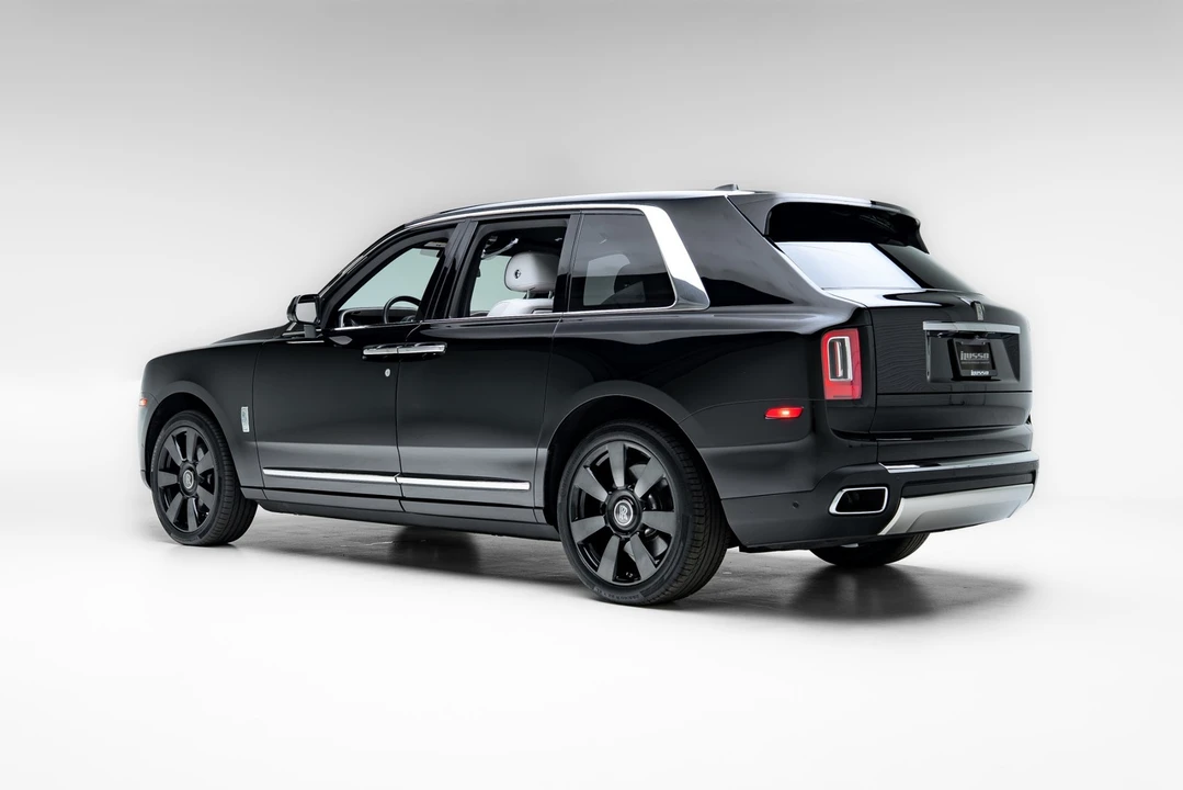 2023 Rolls-Royce Cullinan - Image 30 of 31