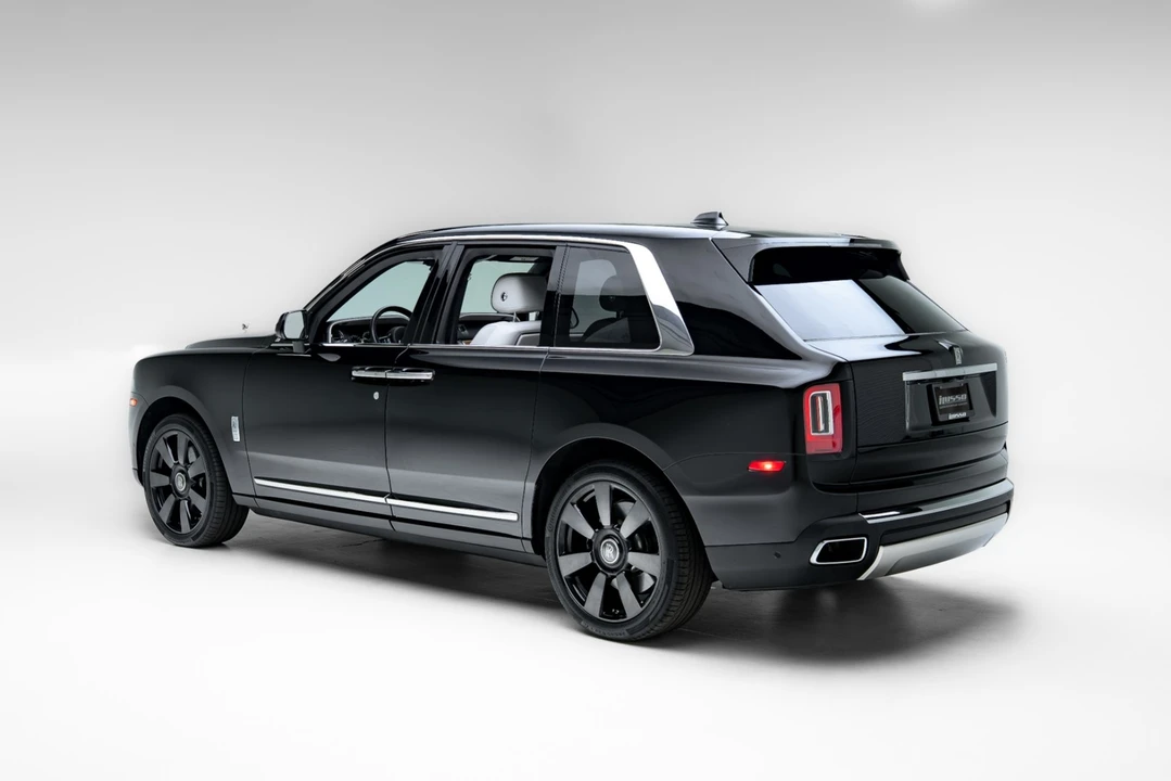 2023 Rolls-Royce Cullinan - Image 29 of 31