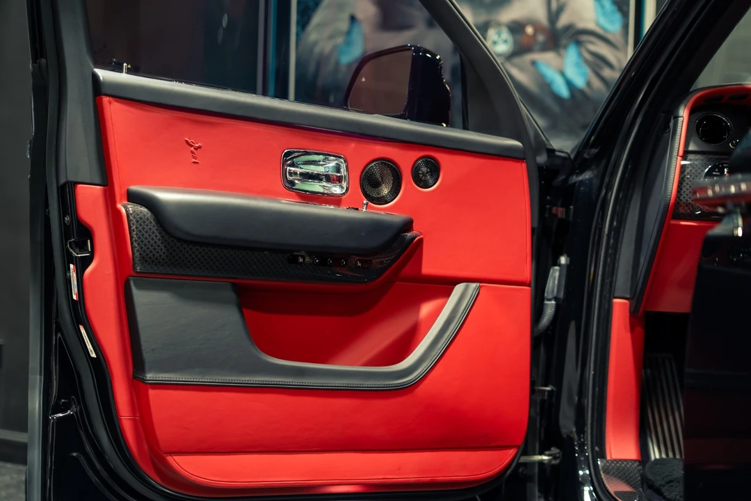 2023 Rolls-Royce Cullinan - Image 28 of 31