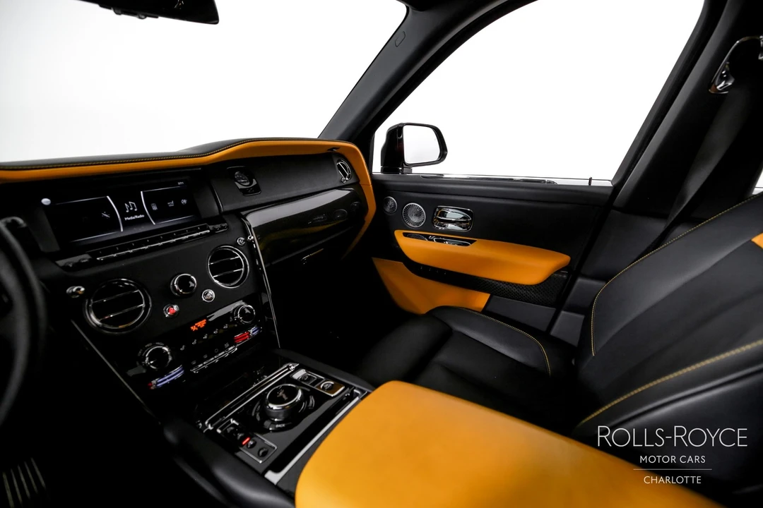 2023 Rolls-Royce Cullinan - Image 16 of 21