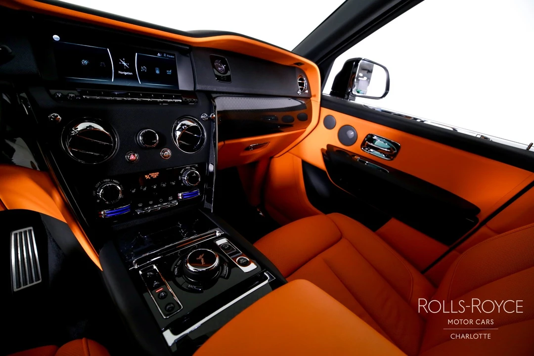 2023 Rolls-Royce Cullinan - Image 16 of 21