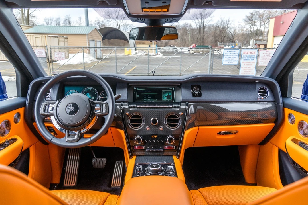 2023 Rolls-Royce Cullinan - Image 2 of 31