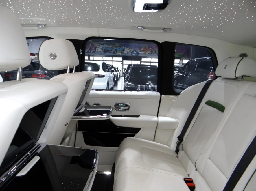 2023 Rolls-Royce Cullinan - Image 11 of 19