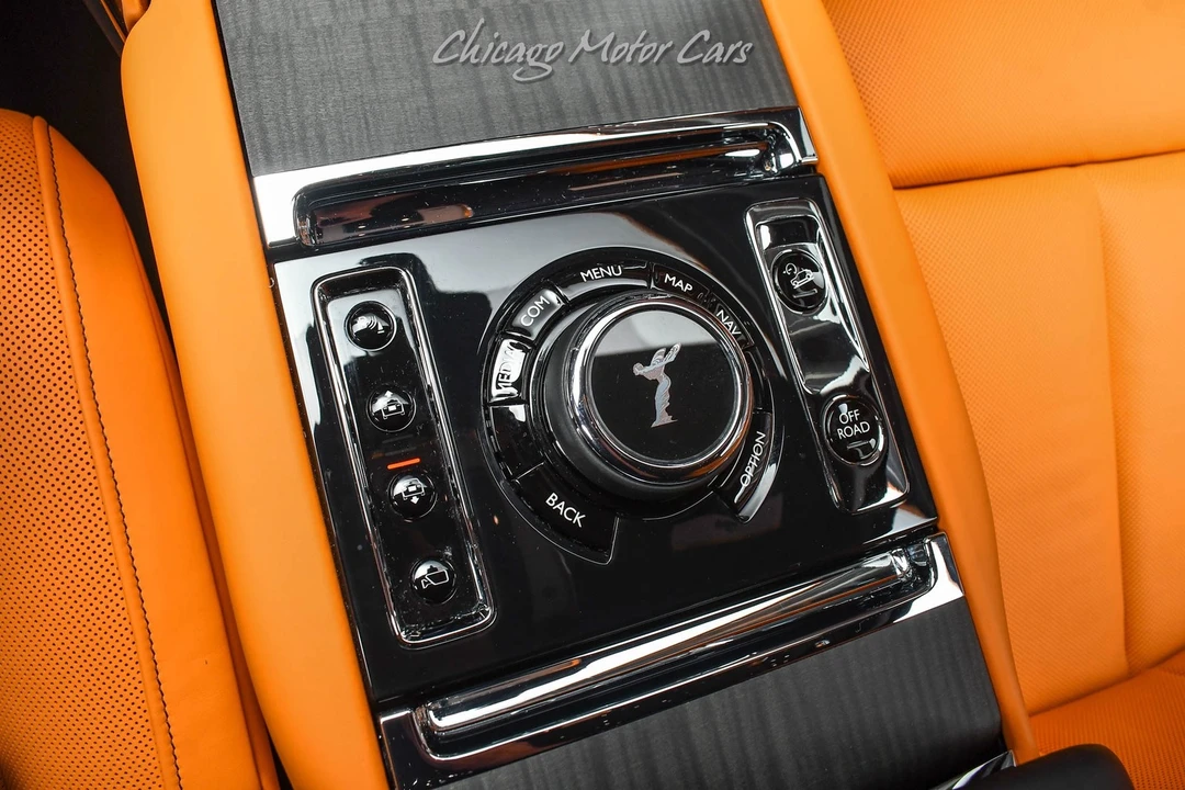 2023 Rolls-Royce Cullinan - Image 19 of 21
