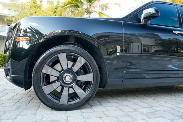 2023 Rolls-Royce Cullinan - Image 13 of 21