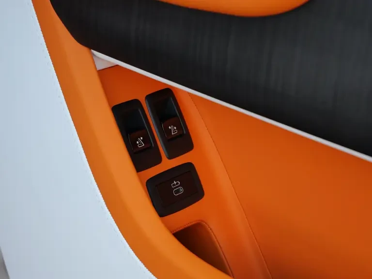 2023 Rolls-Royce Cullinan - Image 27 of 31