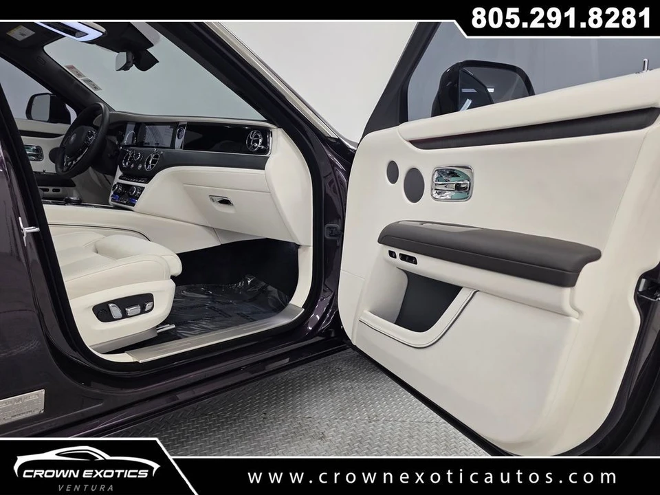 2023 Rolls-Royce Ghost 2nd Gen - Image 28 of 31