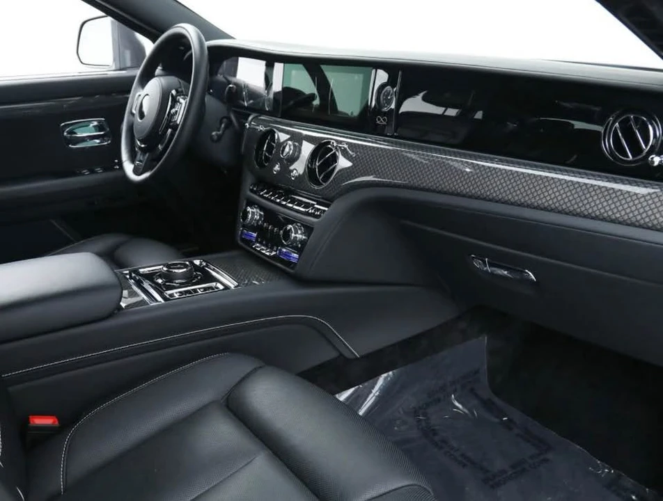 2023 Rolls-Royce Ghost Black Badge 2nd Gen - Image 8 of 10