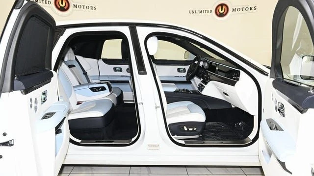 2023 Rolls-Royce Ghost Black Badge 2nd Gen - Image 15 of 20