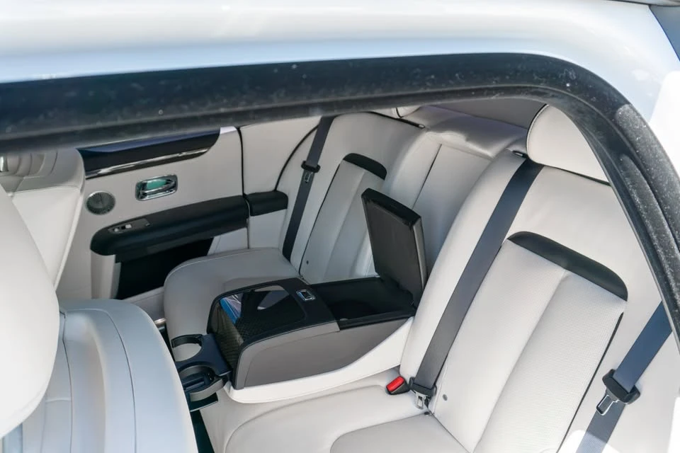 2023 Rolls-Royce Ghost Black Badge 2nd Gen - Image 11 of 20