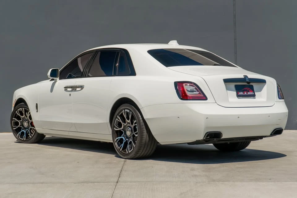 2023 Rolls-Royce Ghost Black Badge 2nd Gen - Image 8 of 20