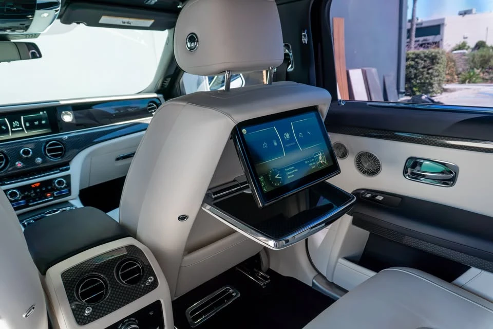 2023 Rolls-Royce Ghost Black Badge 2nd Gen - Image 15 of 20