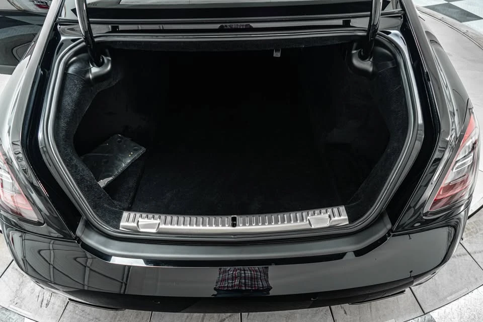2023 Rolls-Royce Ghost Black Badge 2nd Gen - Image 18 of 19