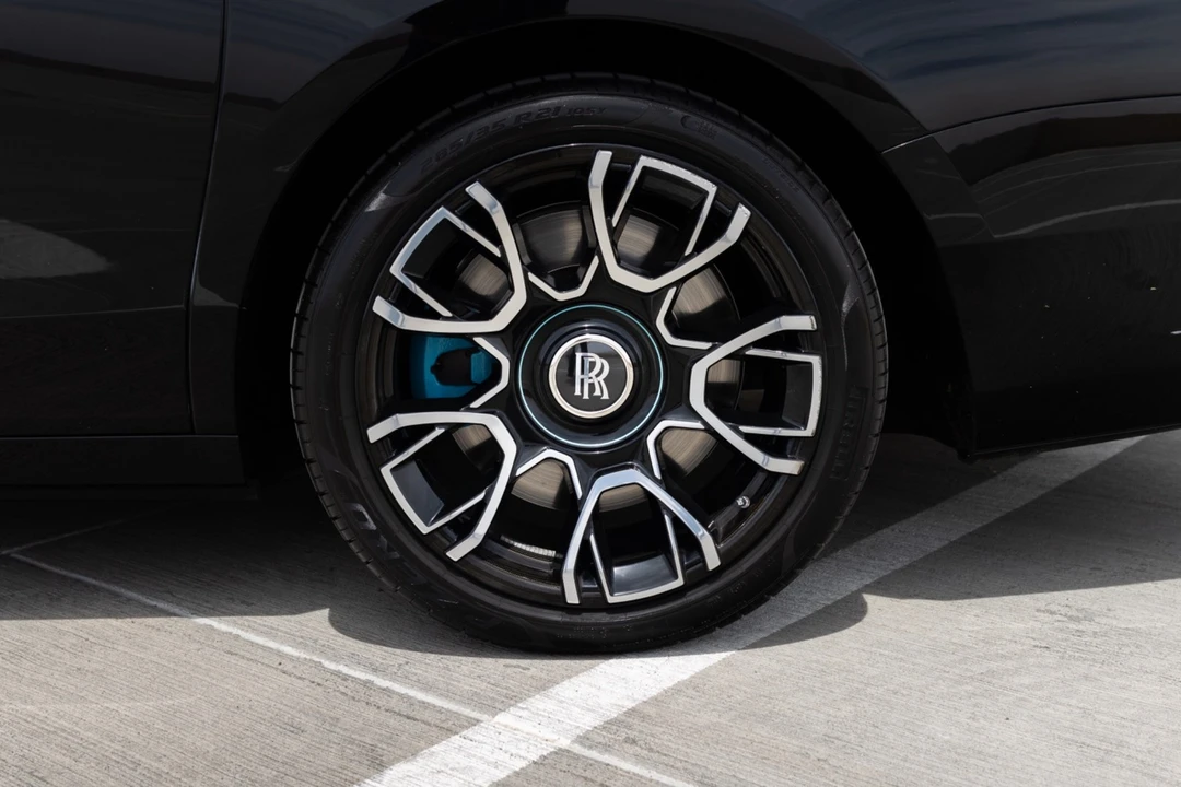 2023 Rolls-Royce Ghost 2nd Gen - Image 13 of 31