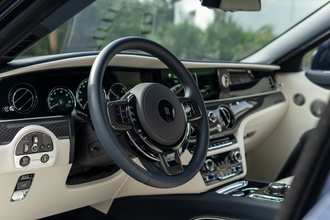 2023 Rolls-Royce Ghost 2nd Gen - Image 28 of 31