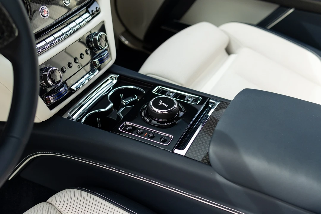 2023 Rolls-Royce Ghost 2nd Gen - Image 6 of 31