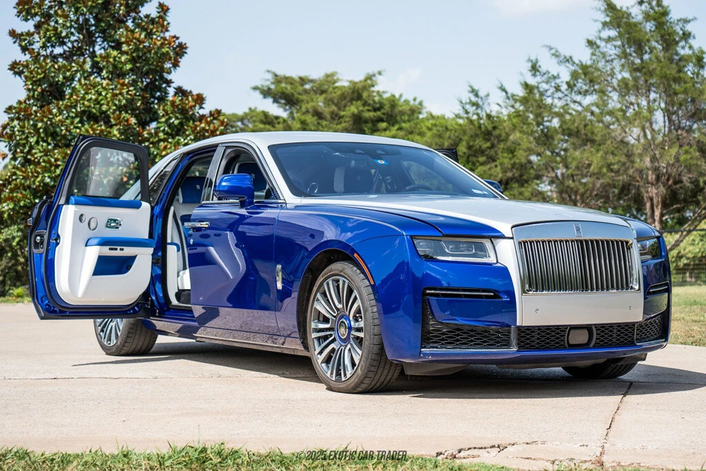 2023 Rolls-Royce Ghost 2nd Gen - Image 17 of 21