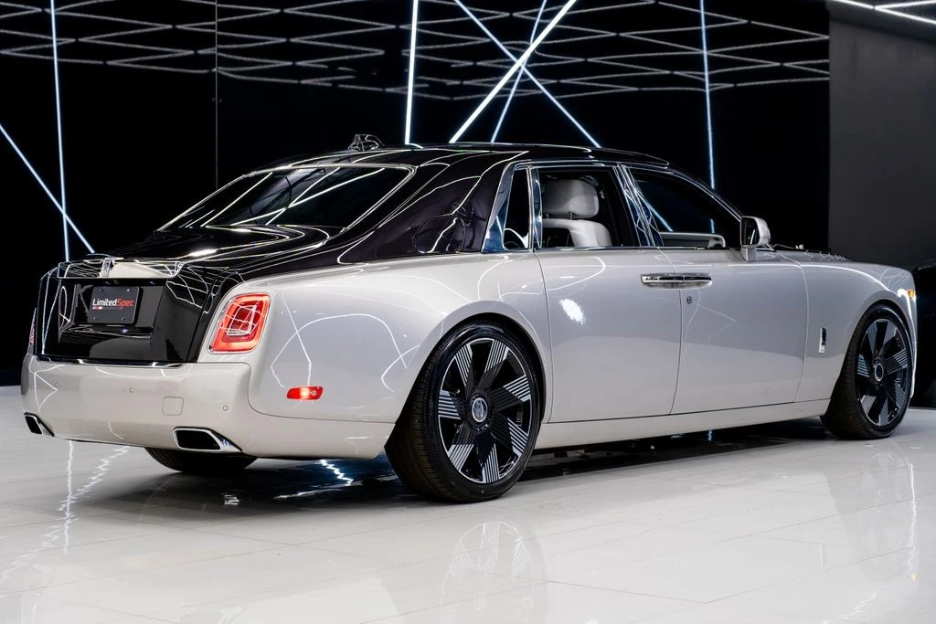 2023 Rolls-Royce Phantom VIII - Image 17 of 21
