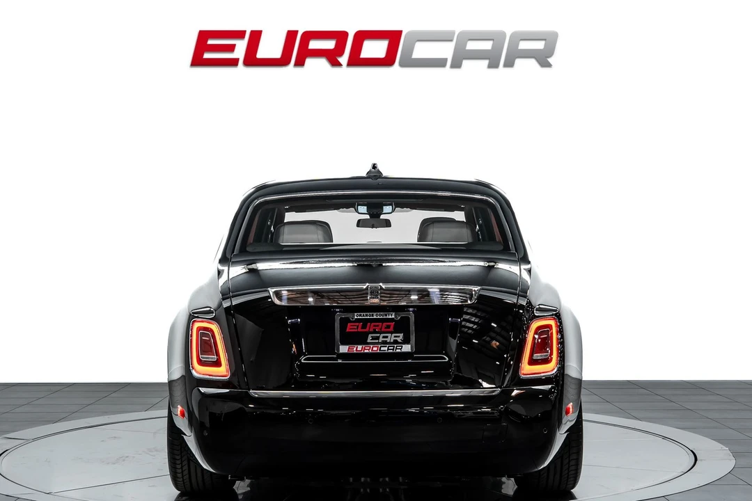 2023 Rolls-Royce Phantom VIII - Image 5 of 31