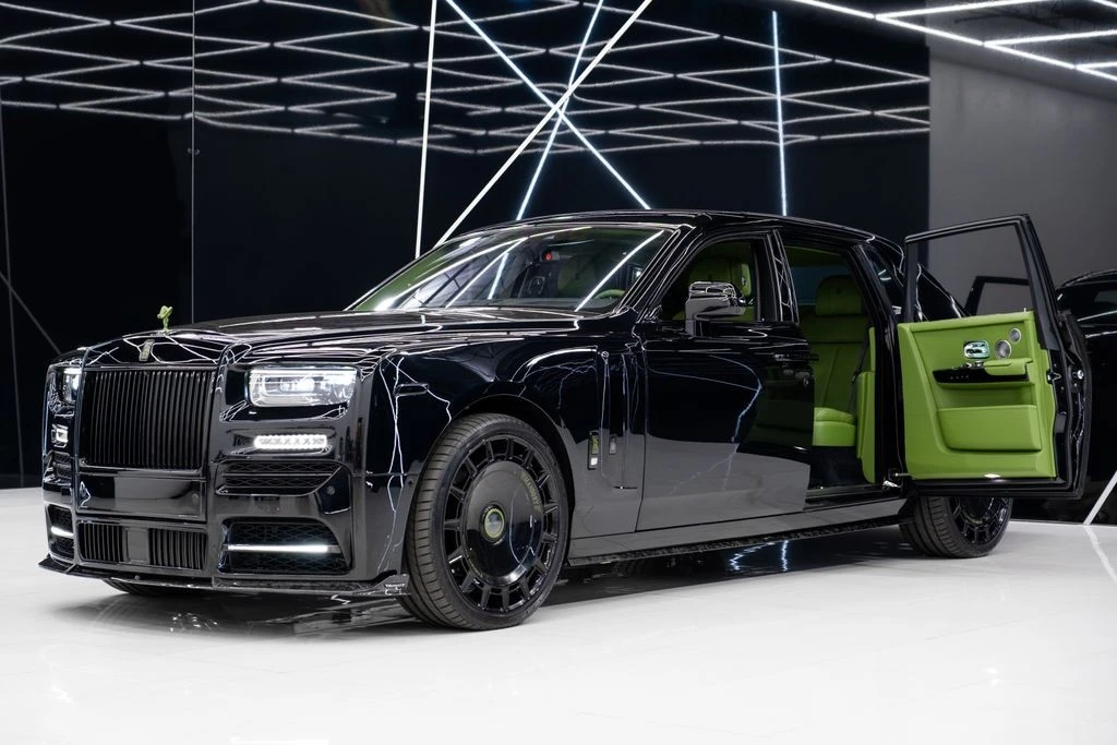 2023 Rolls-Royce Phantom VIII - Image 4 of 21