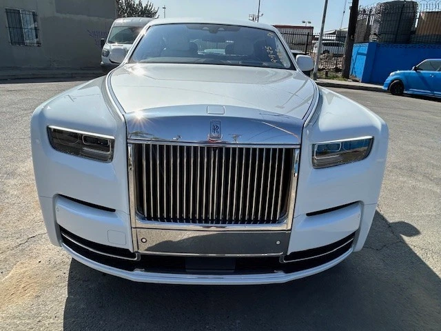 2023 Rolls-Royce Phantom VIII - Image 6 of 18