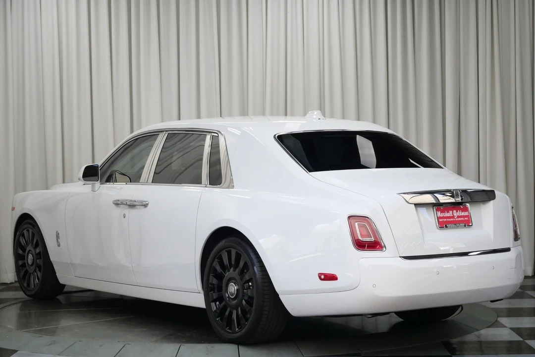 2023 Rolls-Royce Phantom VIII - Image 7 of 21