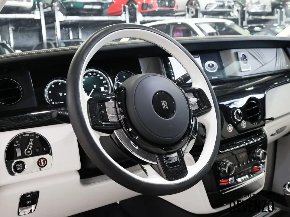 2023 Rolls-Royce Phantom VIII - Image 18 of 20