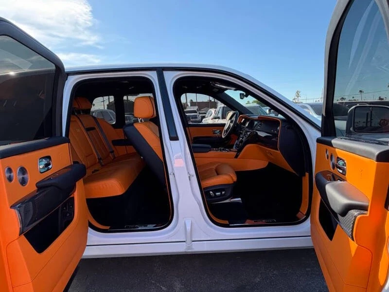 2023 Rolls-Royce Cullinan Black Badge - Image 13 of 16