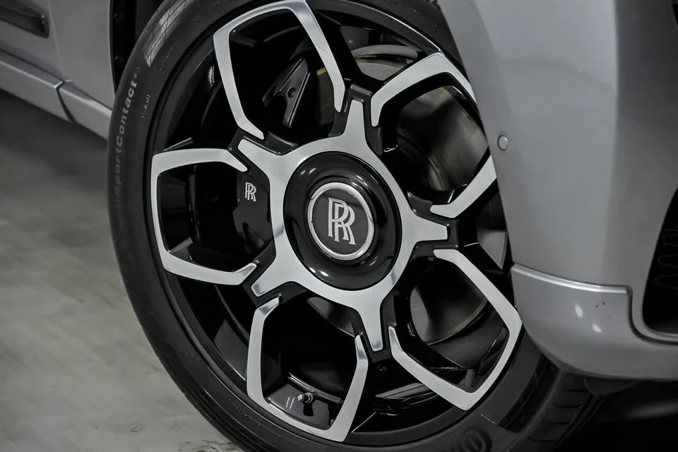 2023 Rolls-Royce Cullinan Black Badge - Image 4 of 19