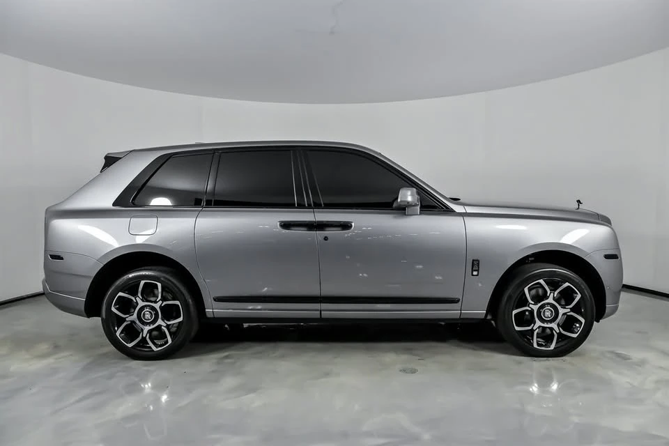2023 Rolls-Royce Cullinan Black Badge - Image 13 of 19