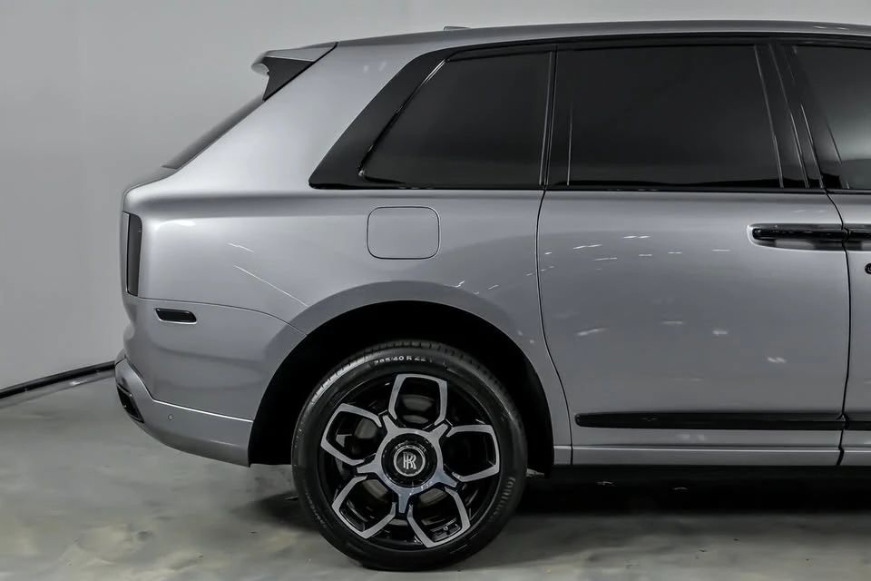 2023 Rolls-Royce Cullinan Black Badge - Image 12 of 19