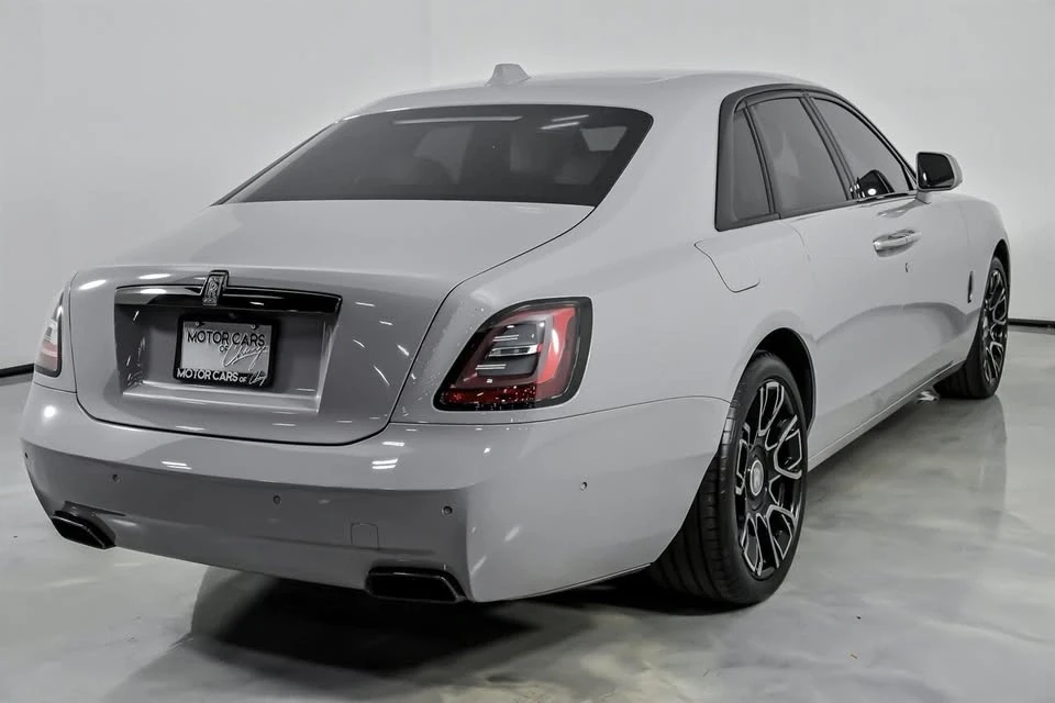 2023 Rolls-Royce Ghost Black Badge 2nd Gen - Image 12 of 20